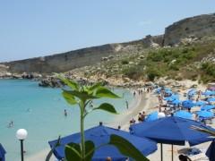 Paradise bay na západě Malty.