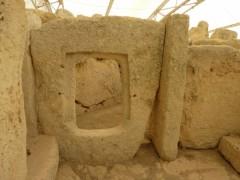 Ħaġar Qim Temple na Maltě - starší než egyptské pyramidy.